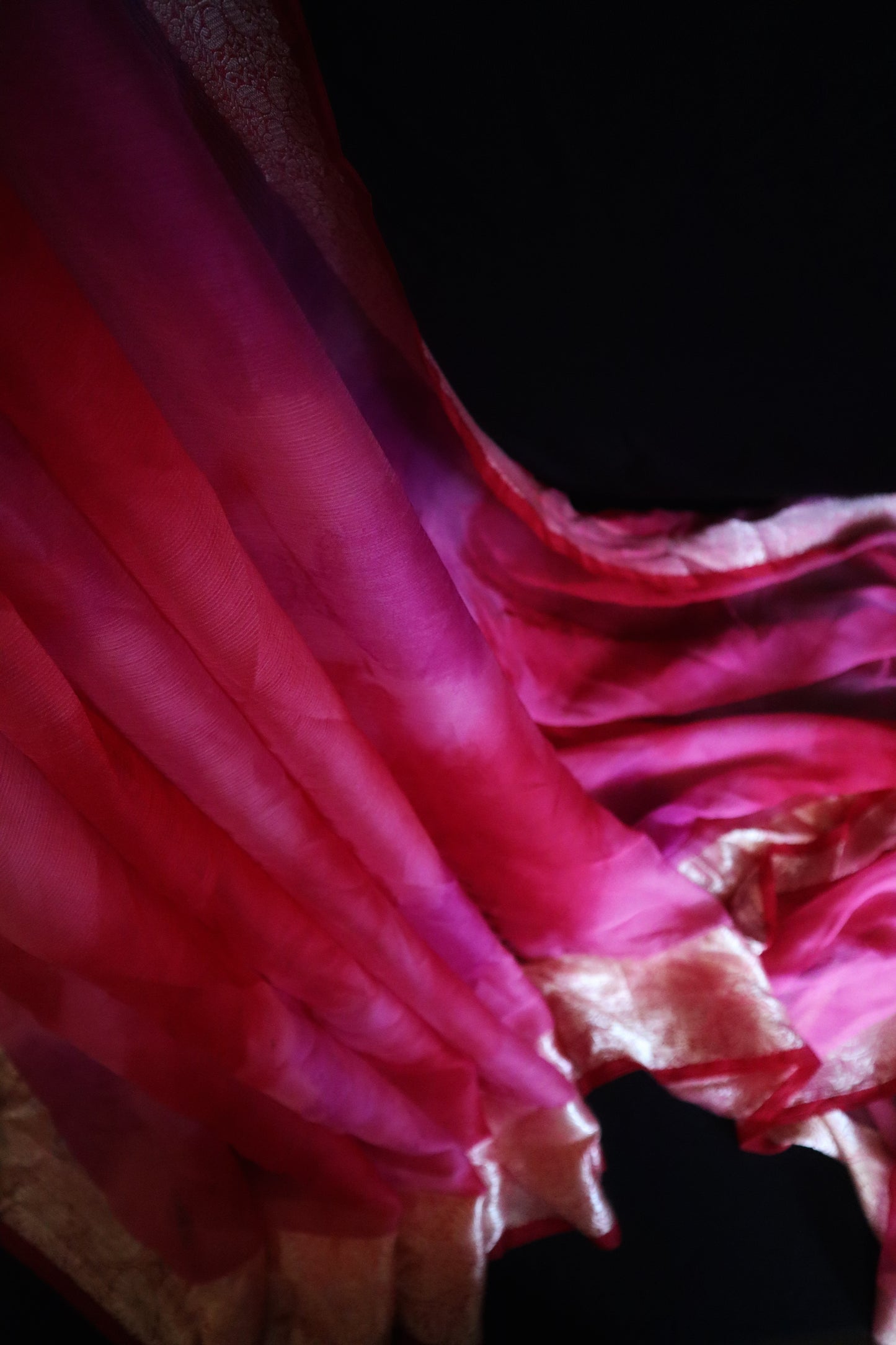 Gulnaar Glow – Ombre Pink Chiffon Saree