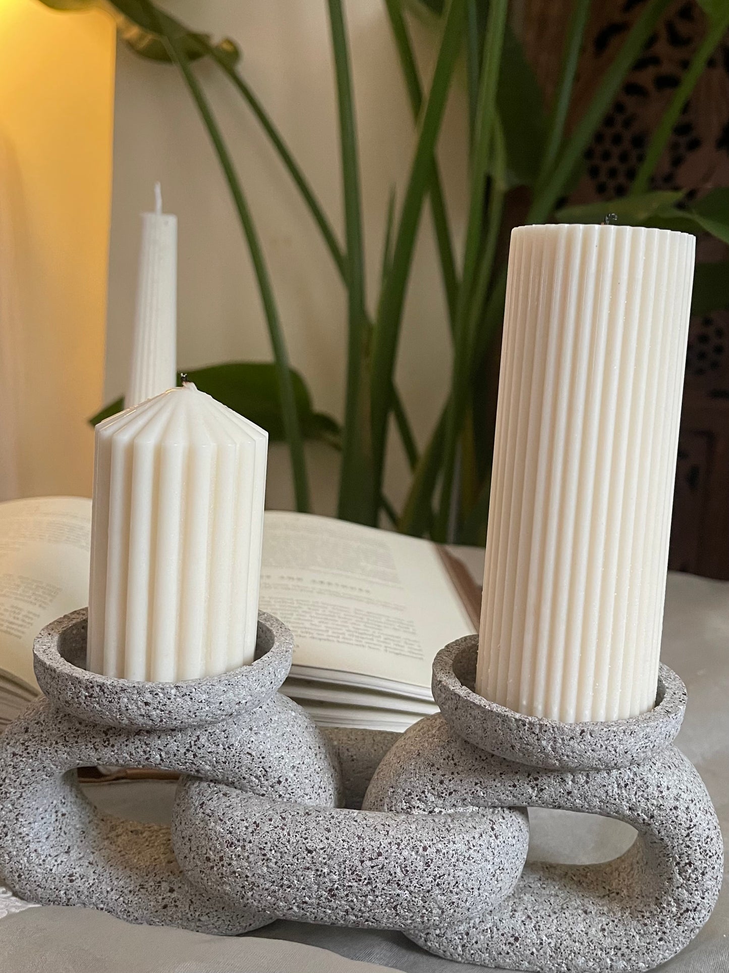 StoneLink Twin Candle Holder
(Available in Ash Grey & Sandstone Beige)
