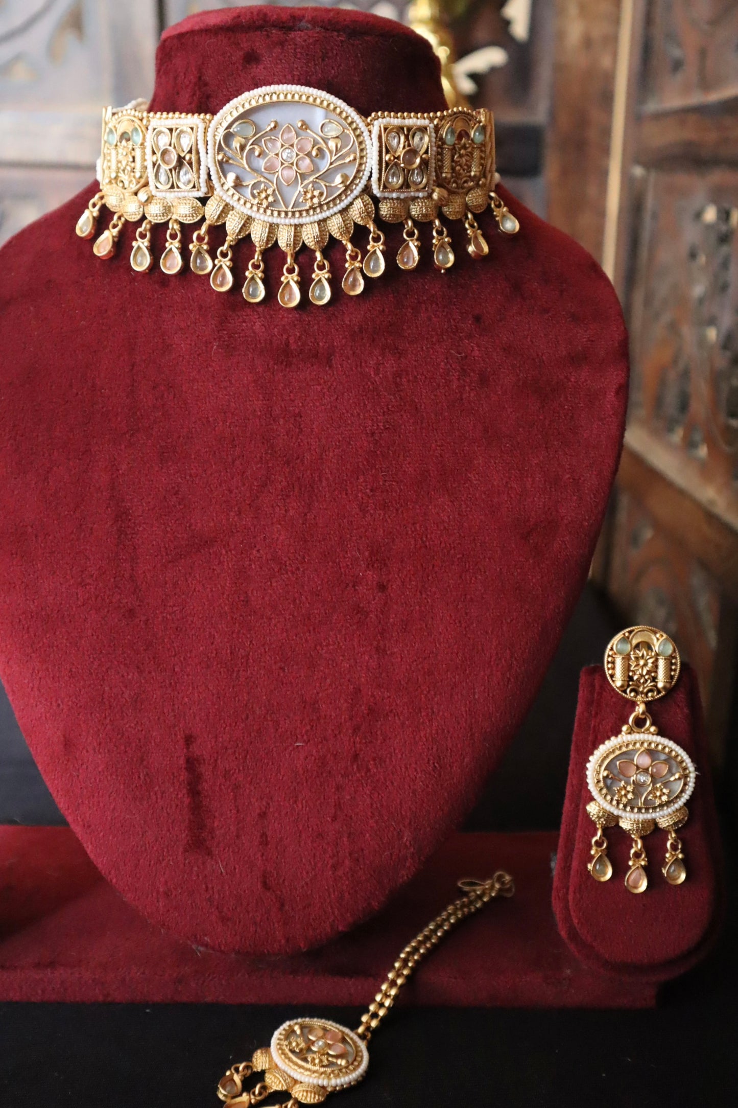 Rajbala Choker Set