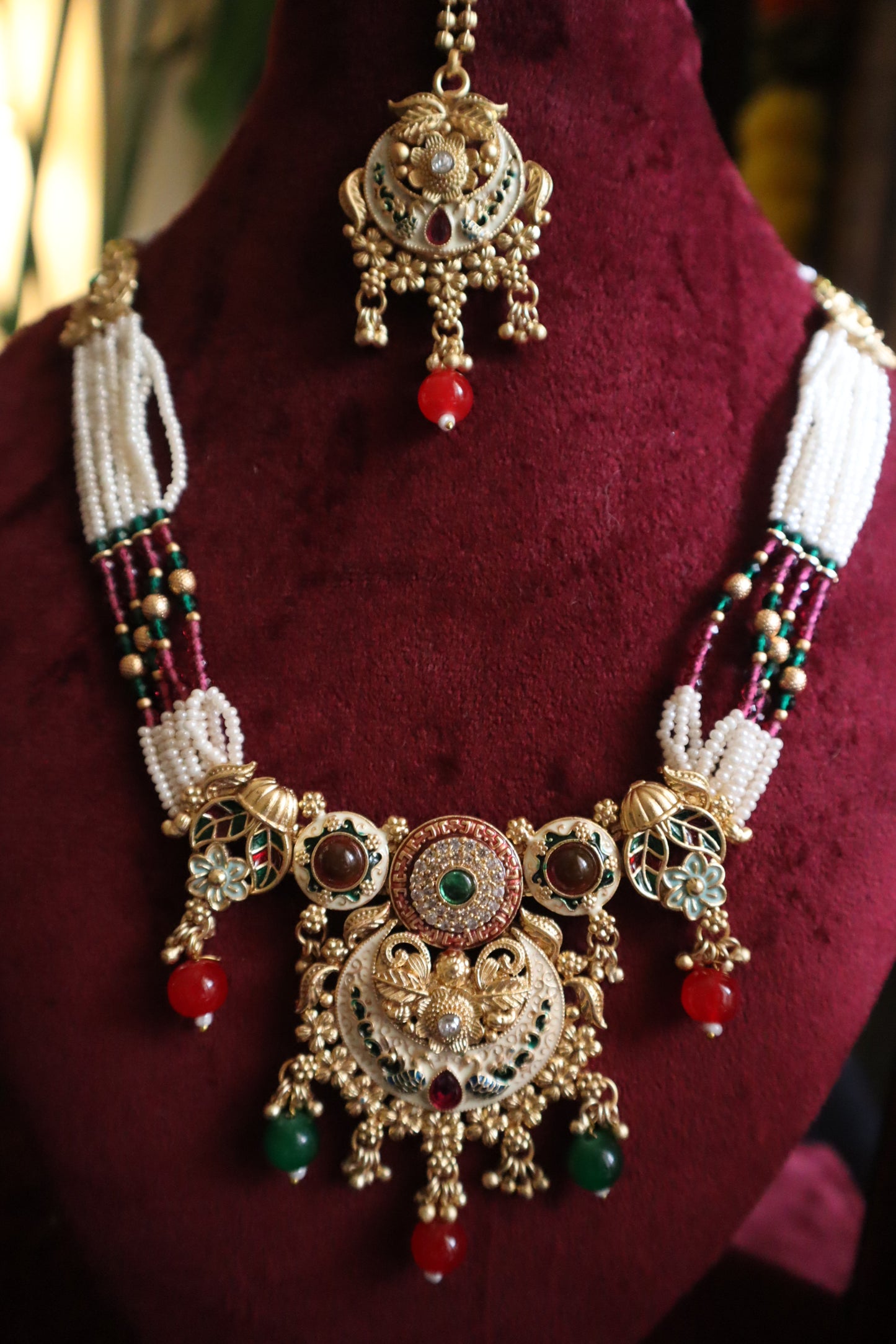 Devika Temple Haar Set