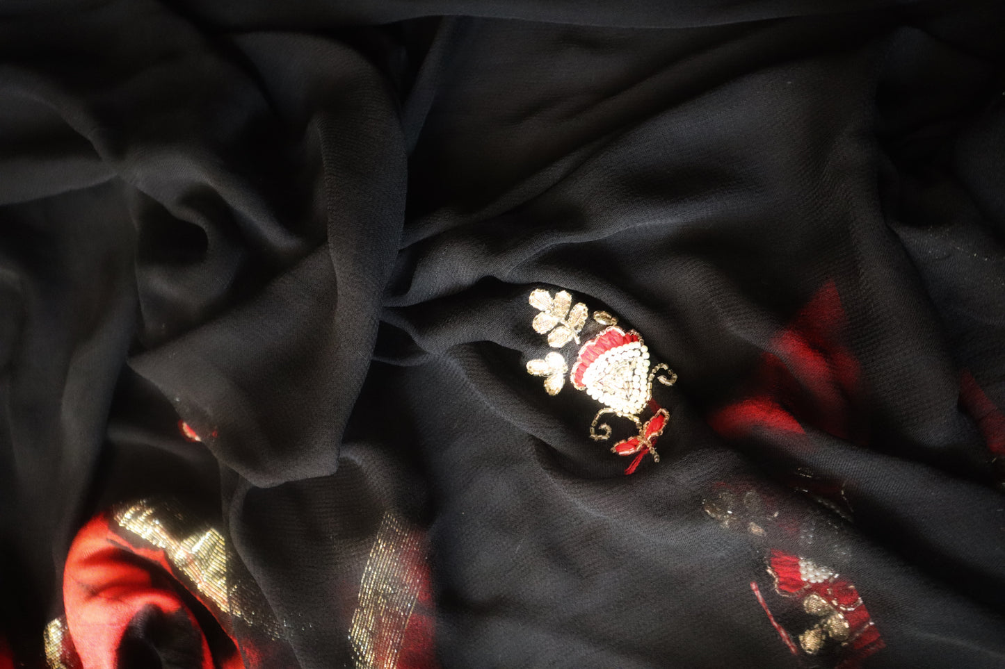 Raat Raani – Midnight Bloom Chiffon Saree