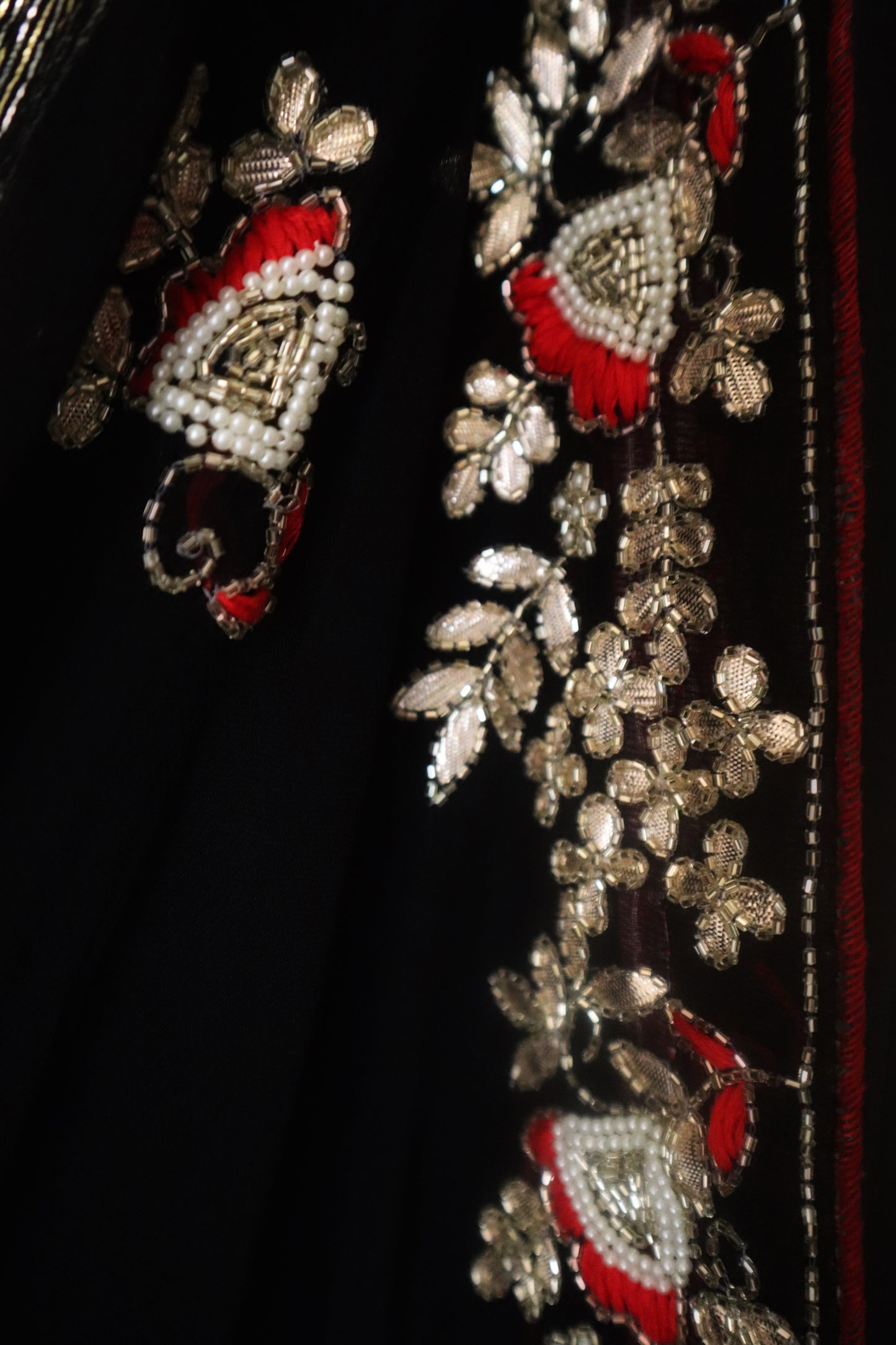 Raat Raani – Midnight Bloom Chiffon Saree